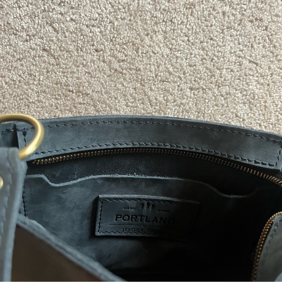 Portland Leather Gray Suede Purse - Picture 7 of 9